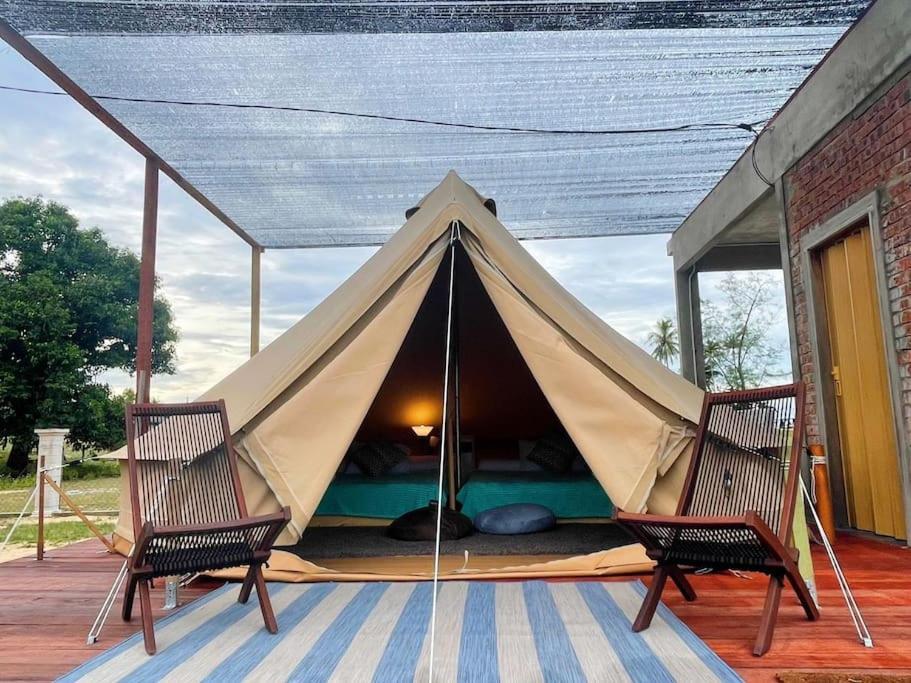 Rembulan Escape Bell Tent 2 Kampung Penarik Exterior foto