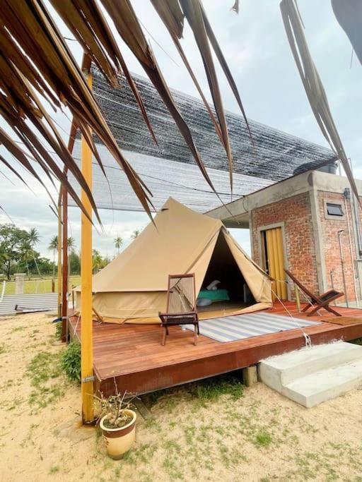 Rembulan Escape Bell Tent 2 Kampung Penarik Exterior foto